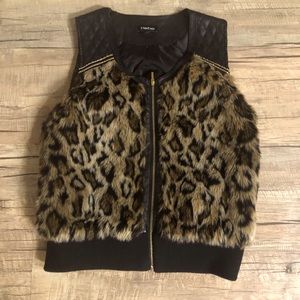 BeBe vest